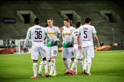 窗口期突围战来临;门兴格拉德巴赫围绕英超造点机会;悬念犹存;轮换策略成焦点的简单介绍 窗口期突围战来临;门兴格拉德巴赫围绕英超造点机会;悬念犹存;轮换策略成焦点的简单介绍