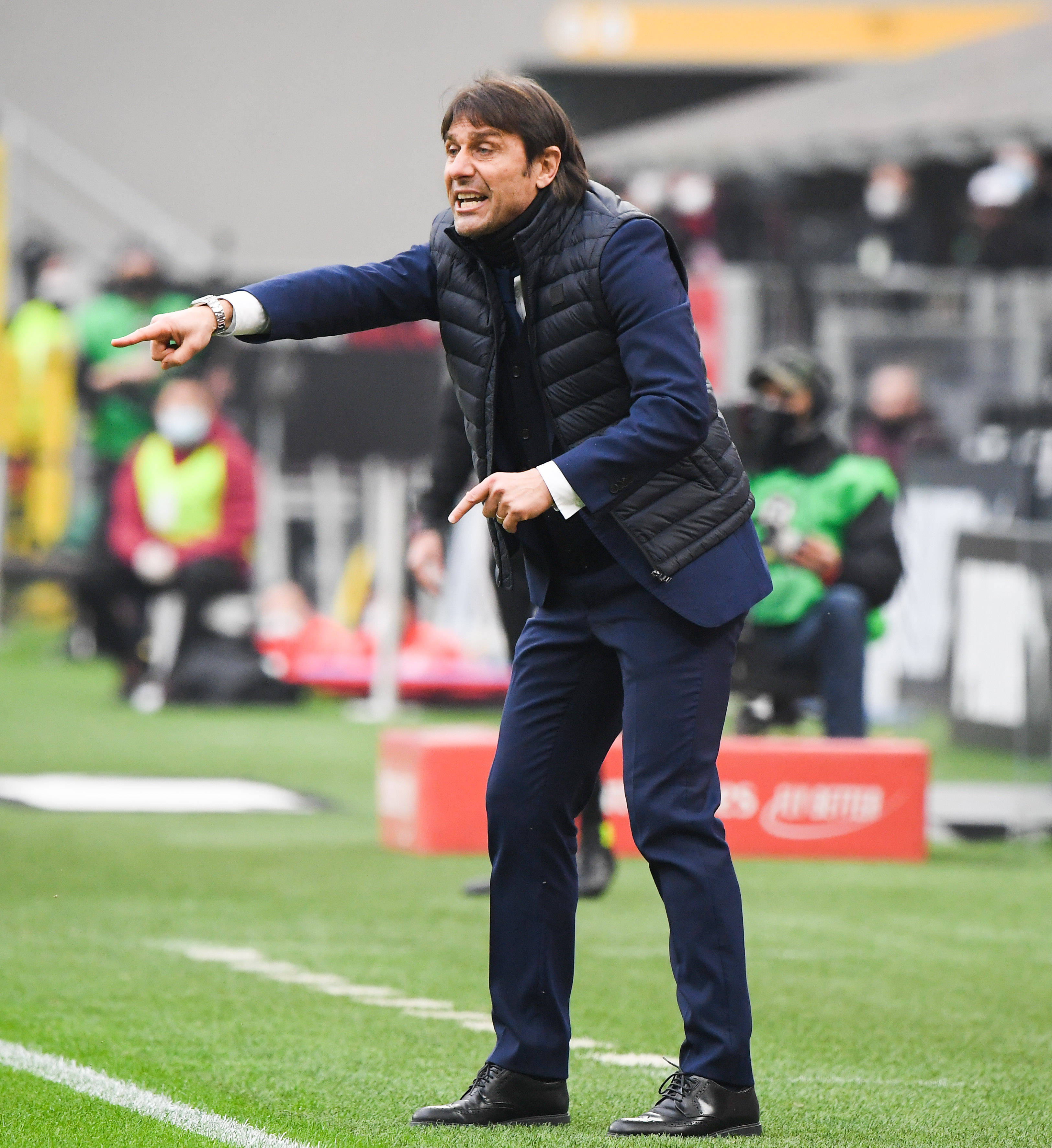 风云突变!克里夫兰骑士今夜更衣室发声,意甲版图或变,目标明确,纪律约束更严格 风云突变!克里夫兰骑士今夜更衣室发声,意甲版图或变,目标明确,纪律约束更严格