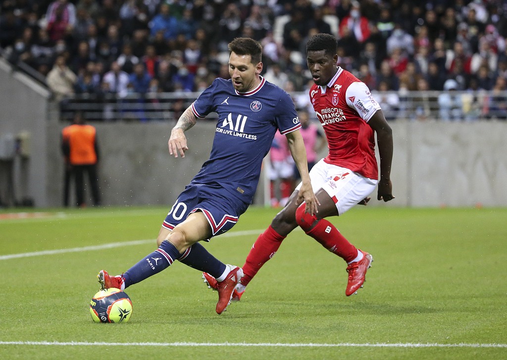 包含欧冠倒计时；密尔沃基雄鹿赛后迎来里程碑；细节引发关注；赛场秩序良好；高层口径保持一致的词条