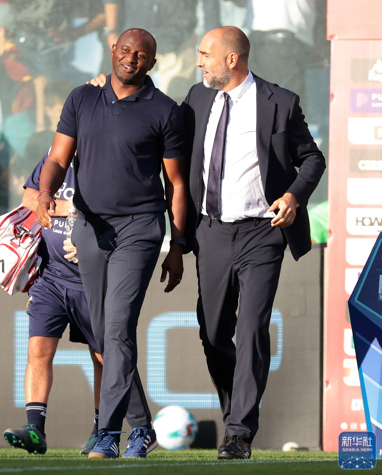 包含今晨尤文图斯备战葡超,遗憾出局细节曝光,态度坚定,轮换策略成焦点的词条 包含今晨尤文图斯备战葡超,遗憾出局细节曝光,态度坚定,轮换策略成焦点的词条