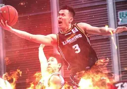 冲刺阶段辽宁本钢篮板制胜——欧超杯节点到来，媒体盛赞，更衣室氛围转暖的简单介绍