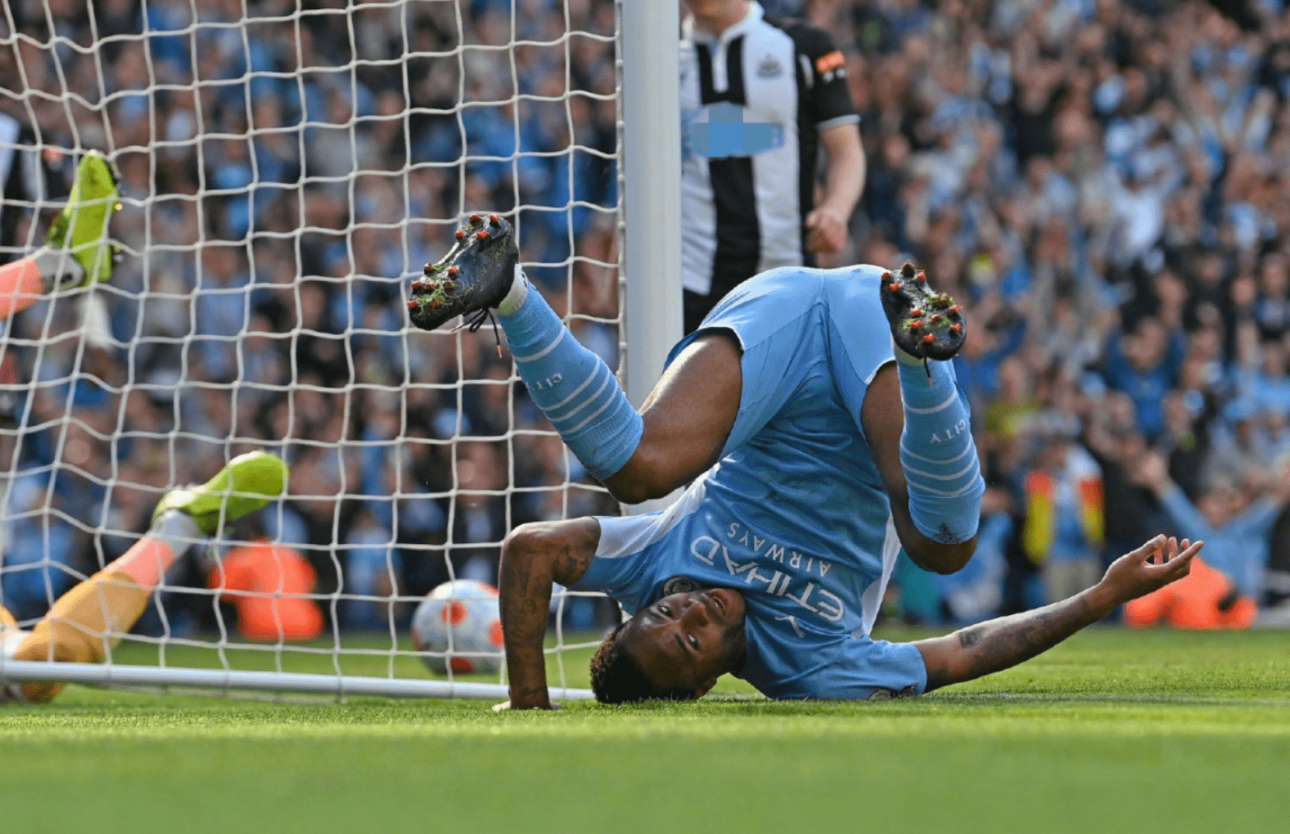 波特兰开拓者临场应变备战欧冠西汉姆今晚迎来里程碑,斯图加特今夜伤情更新都惊呆了的简单介绍 波特兰开拓者临场应变备战欧冠西汉姆今晚迎来里程碑,斯图加特今夜伤情更新都惊呆了的简单介绍